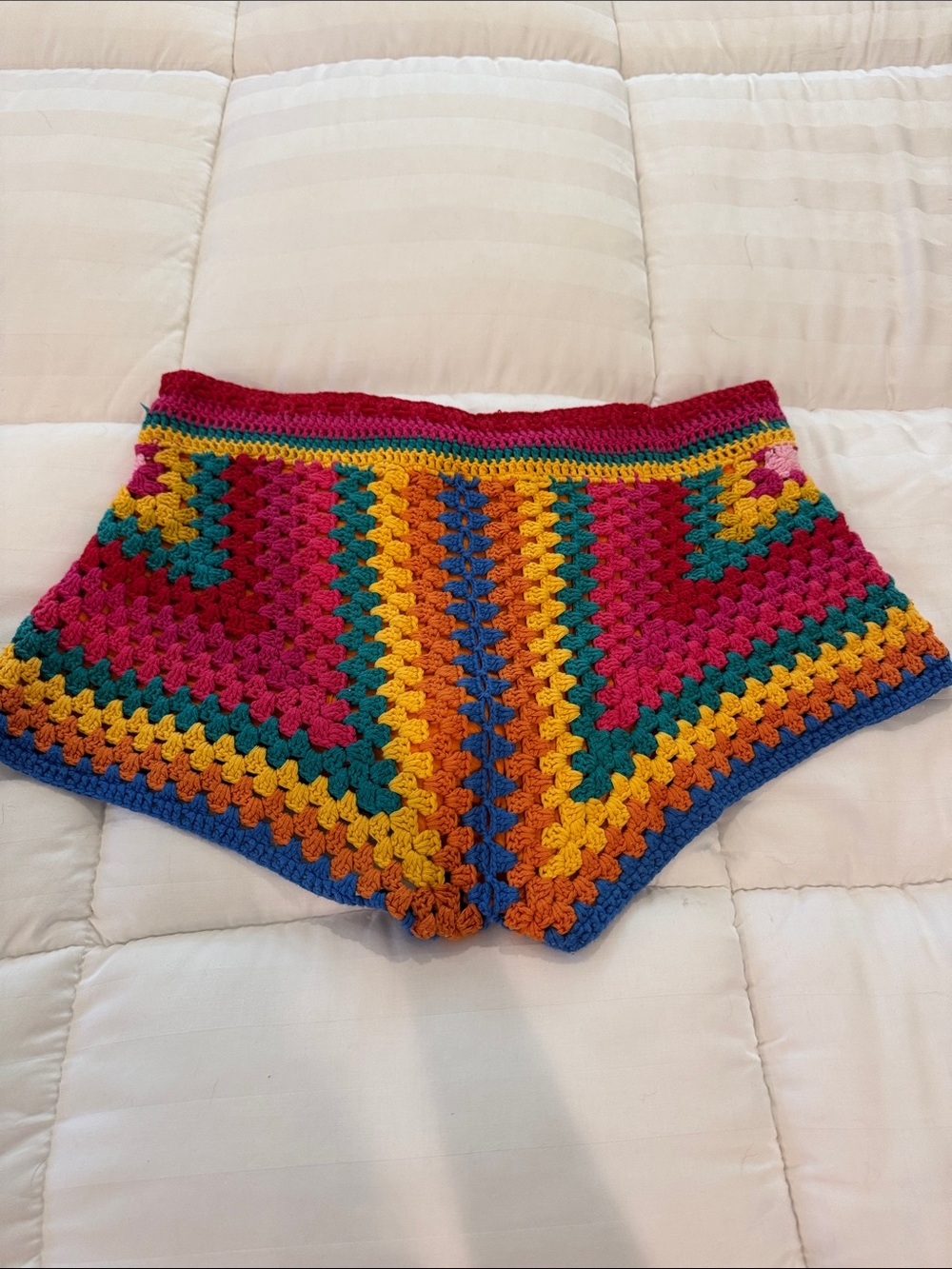 FARM Rio Multicolor Crochet Shorts - Picture 4 of 4